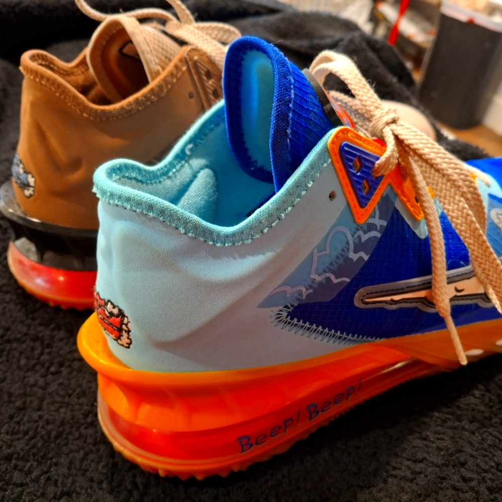 Nike Men's Shoes Lebron 18 LOW SPACE JAM Size 7.5